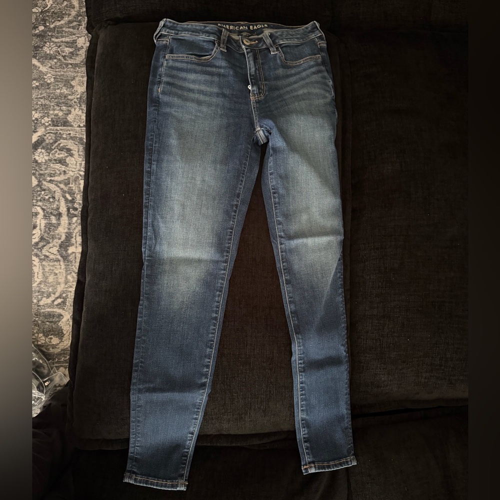 AE Next Level jegging.